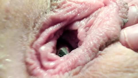 Snapshot of courtney_luv chatting on January 24, 2025, 6:46 pm Im Courtney Nice to meet youFollow meInstagram courtneyluv778 online show from January 24, 2025, 6:46 pm