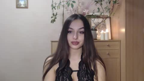 Snapshot of courtney_lux chatting on February 1, 2025, 2:56 pm Courtney online show from February 1, 2025, 2:56 pm