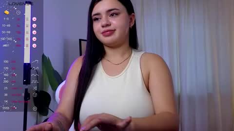 Snapshot of courtneyk_ chatting on October 17, 2025, 1:46 pm Courtney online show from October 17, 2025, 1:46 pm