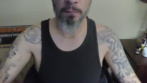 Snapshot of cpl_inlove chatting on December 19, 2024, 1:18 am cpl_inlove online show from December 19, 2024, 1:18 am