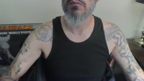 Snapshot of cpl_inlove chatting on October 3, 2025, 10:29 pm cpl_inlove online show from October 3, 2025, 10:29 pm