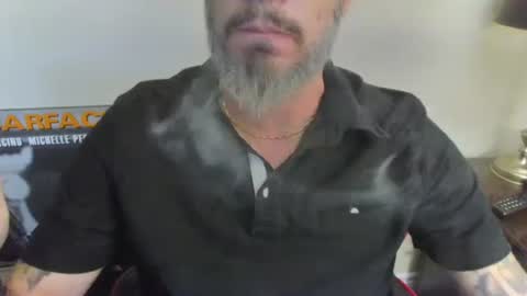 Snapshot of cpl_inlove chatting on October 9, 2025, 8:18 pm cpl_inlove online show from October 9, 2025, 8:18 pm