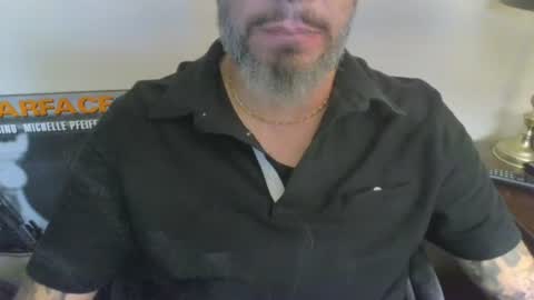 Snapshot of cpl_inlove chatting on October 11, 2025, 4:16 pm cpl_inlove online show from October 11, 2025, 4:16 pm