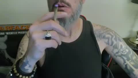 Snapshot of cpl_inlove chatting on October 20, 2025, 12:00 am cpl_inlove online show from October 20, 2025, 12:00 am