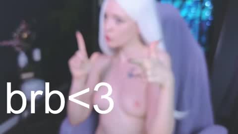 Snapshot of crackling_tati chatting on February 25, 2025, 12:03 am Tati online show from February 25, 2025, 12:03 am