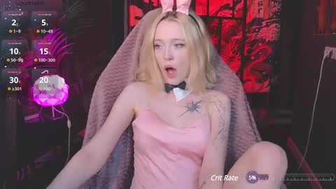 Snapshot of crackling_tati chatting on March 6, 2025, 8:59 pm Tati online show from March 6, 2025, 8:59 pm