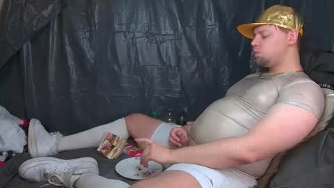 robin online show from November 16, 2025, 1:28 pm