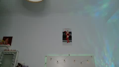 Snapshot of crazy_sweetie chatting on October 23, 2025, 8:46 am crazy sweetie online show from October 23, 2025, 8:46 am