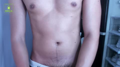 Snapshot of crazyasiancum chatting on December 8, 2024, 5:01 pm Zion online show from December 8, 2024, 5:01 pm