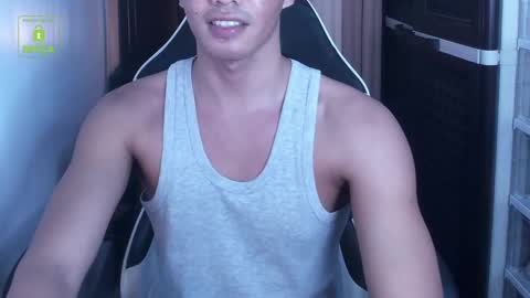 Snapshot of crazyasiancum chatting on February 8, 2025, 4:36 pm Zion online show from February 8, 2025, 4:36 pm