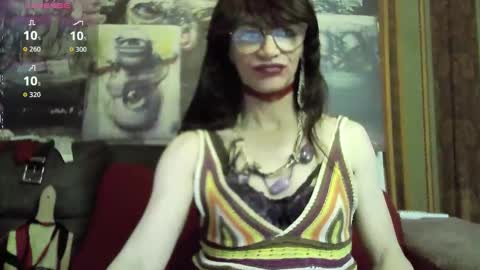 Snapshot of crazyjuny chatting on October 24, 2025, 6:37 pm CrazyJuny online show from October 24, 2025, 6:37 pm