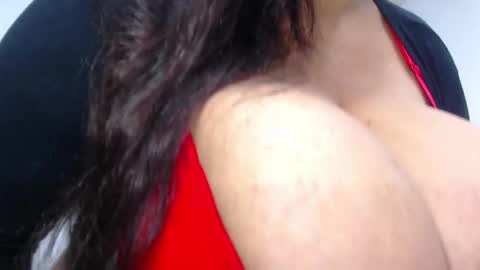 Snapshot of crazyonme chatting on December 4, 2025, 4:00 am diosalinda online show from December 4, 2025, 4:00 am