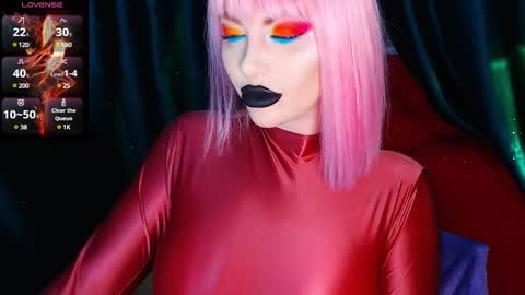 Snapshot of crazypinkyball chatting on February 12, 2025, 2:21 pm Roxy online show from February 12, 2025, 2:21 pm