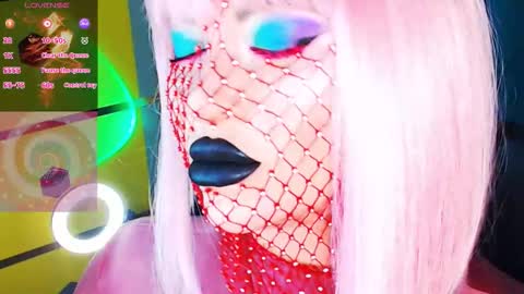 Snapshot of crazypinkyball chatting on September 23, 2025, 3:37 pm Roxy online show from September 23, 2025, 3:37 pm