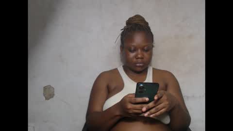 Snapshot of crazyslut17 chatting on October 14, 2025, 8:31 pm crazyslut17 online show from October 14, 2025, 8:31 pm