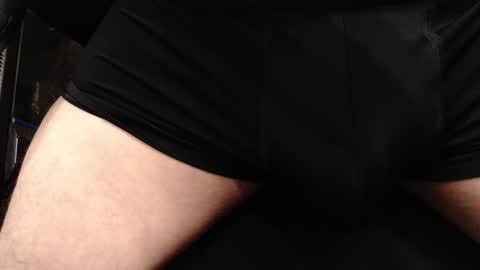 Crazywitty online show from November 21, 2025, 6:12 am