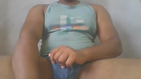 Snapshot of crazzy_booy chatting on September 16, 2025, 4:02 am crazzy_booy online show from September 16, 2025, 4:02 am