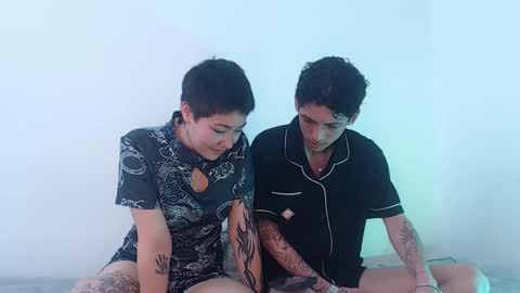  CAMILA Y SEBASTIAN online show from September 17, 2025, 5:14 pm