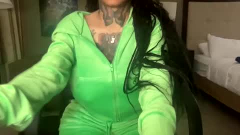 CreamyExotica online show from December 28, 2024, 10:14 am