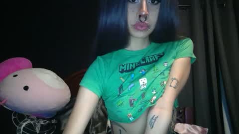 bunni xoxo online show from September 24, 2025, 5:44 am