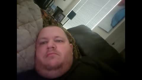 The hopeless romantic online show from February 22, 2025, 8:09 pm