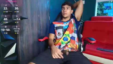 crh58_ online show from November 6, 2025, 8:43 pm