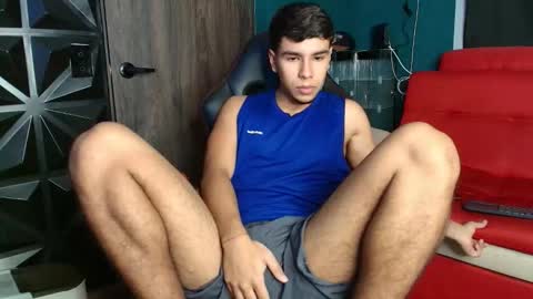 crh58_ online show from November 17, 2025, 10:59 pm