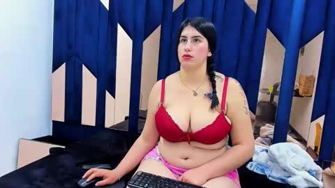 Snapshot of criistaal__ chatting on December 12, 2024, 7:19 am Criistaal   online show from December 12, 2024, 7:19 am