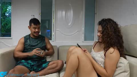 Snapshot of crimson_heart chatting on October 28, 2025, 12:30 pm Crimson heart online show from October 28, 2025, 12:30 pm