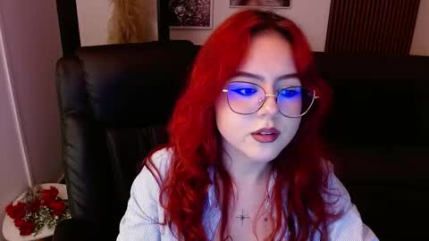 Snapshot of crimson_tati chatting on February 23, 2025, 4:13 pm Tatiana online show from February 23, 2025, 4:13 pm
