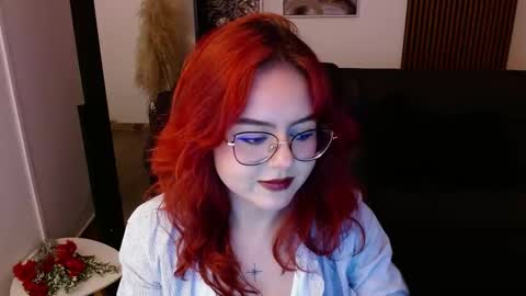 Snapshot of crimson_tati chatting on February 23, 2025, 7:17 pm Tatiana online show from February 23, 2025, 7:17 pm