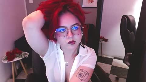 Snapshot of crimson_tati chatting on February 26, 2025, 11:26 pm Tatiana online show from February 26, 2025, 11:26 pm