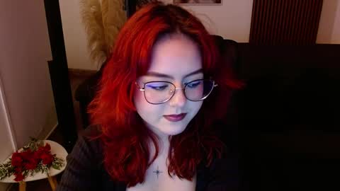 Snapshot of crimson_tati chatting on March 5, 2025, 5:18 am Tatiana online show from March 5, 2025, 5:18 am