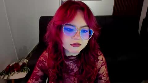 Snapshot of crimson_tati chatting on September 11, 2025, 4:12 am Tatiana online show from September 11, 2025, 4:12 am
