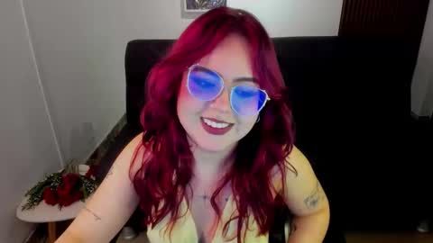 Snapshot of crimson_tati chatting on September 14, 2025, 4:11 am Tatiana online show from September 14, 2025, 4:11 am