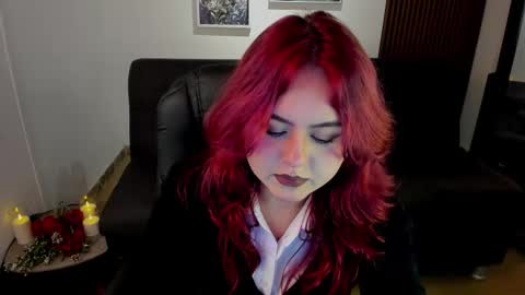 Snapshot of crimson_tati chatting on September 30, 2025, 3:44 am Tatiana online show from September 30, 2025, 3:44 am