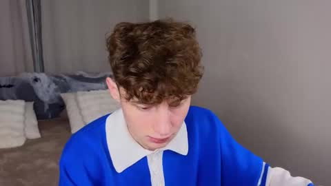 Chris online show from November 5, 2025, 3:12 pm