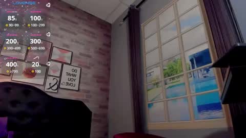 crissh 1 online show from December 6, 2024, 11:14 pm