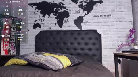 crissh 1 online show from December 10, 2024, 12:28 am