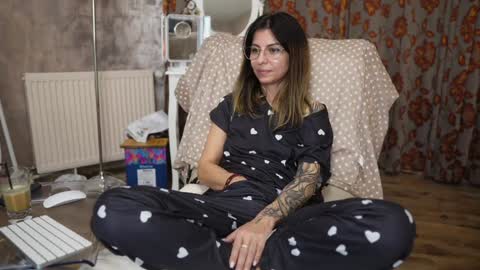 crissy_love online show from January 25, 2025, 1:10 am