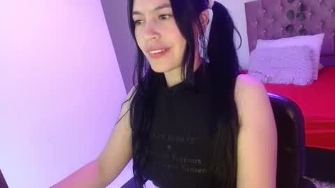 cristal1609 online show from September 24, 2025, 1:36 pm