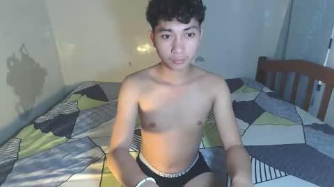 cristal1xox online show from November 10, 2025, 6:23 am