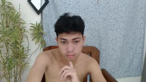 cristal1xox online show from December 4, 2025, 10:57 am