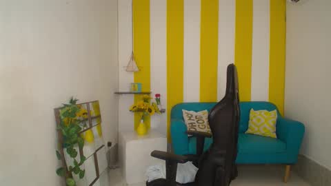 Cristal online show from October 31, 2025, 1:28 am