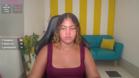 Cristal online show from November 17, 2025, 11:10 pm