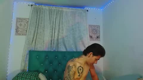 Cristel Taylor online show from December 16, 2025, 2:27 am