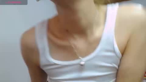 Snapshot of cristin_doll chatting on September 23, 2025, 1:25 pm cristina online show from September 23, 2025, 1:25 pm