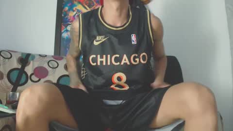 Snapshot of cristofer_dick5511 chatting on February 6, 2025, 2:22 am criistofer online show from February 6, 2025, 2:22 am