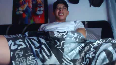 criistofer online show from November 23, 2025, 5:07 am