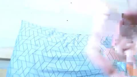 cristynaa36 online show from November 14, 2025, 11:31 am